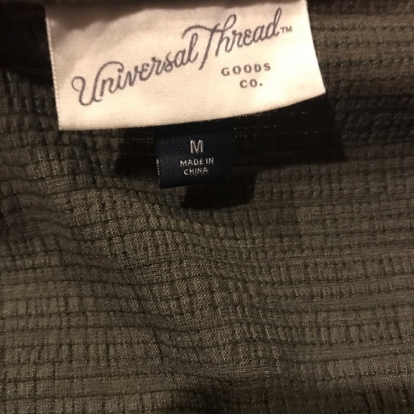 Universal Thread Tank - Picture 2 of 2